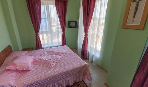 Четырехместный Двухкомнатный номер Люкс . Гостевой дом Алена, Туапсинский район, п. Джубга