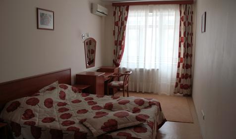 Двухместный двухкомнатный люкс. Отель Паллада, г. Анапа