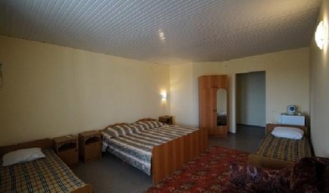 Четырехместный стандарт, мини-гостиница Голубая Бухта, г. Геленджик