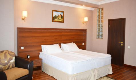 Стандарт плюс. Гостиница Театр, г. Краснодар