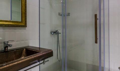 Санузел номера. Гостиница Марсель, г. Туапсе, п. Новомихайловский