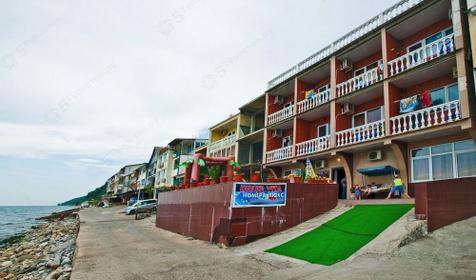 Эллинг Дольче Вита, п. Лоо