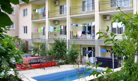 Бассейн, гостевой дом Архос, г. Геленджик, с. Архипо-Осиповка