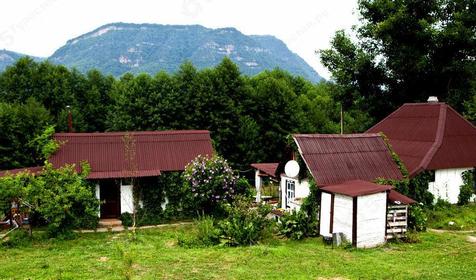 Гостевой двор "Двенадцать месяцев", с. Хамышки