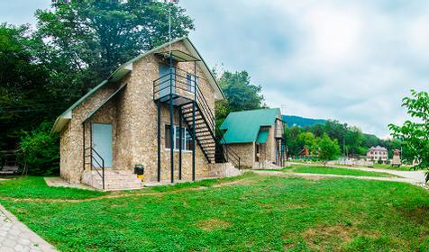 Полулюкс. База отдыха "Ореховая роща", х. Гуамка