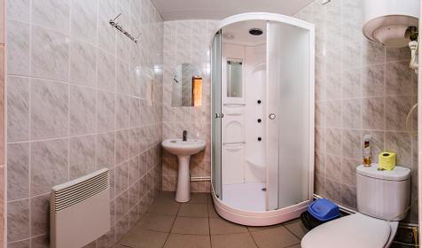 Полулюкс. База отдыха "Ореховая роща", х. Гуамка