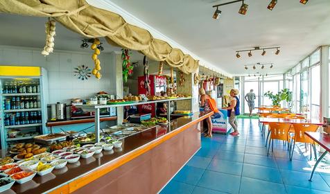 Столовая. Отель Орешник, г. Сочи, п Лазаревское