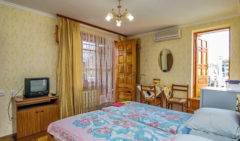 Двухместный номер стандарт. Гостевой дом Екатерина, г. Сочи, Лазаревский район, п. Лазаревское