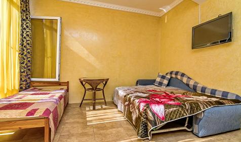 Трехместный стандарт с доп.местом. Отель Три И, г. Сочи, Лазаревский район, п. Лоо