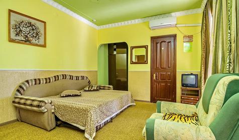 Трехместный стандарт с доп.местом. Отель Три И, г. Сочи, Лазаревский район, п. Лоо