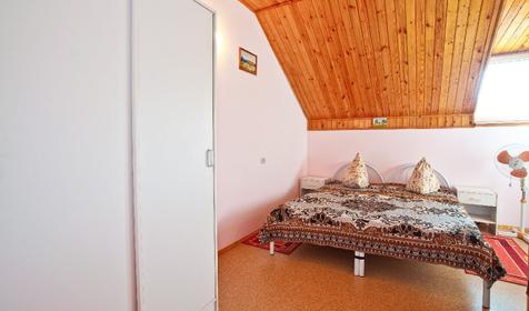 Четырехместный эконом. Гостевой дом Жарук, с. Береговое