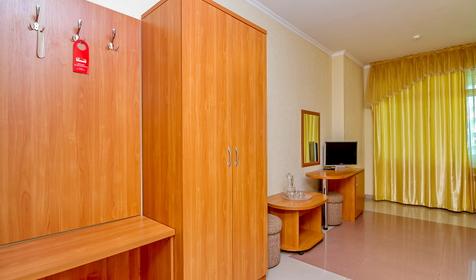 Трехместный стандарт. Мини-отель Василеос, г. Сочи, Адлерский район