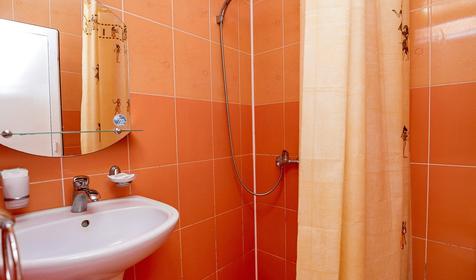 Двухместный с балконом мини-гостиницы Мария, г. Сочи, п. Хоста