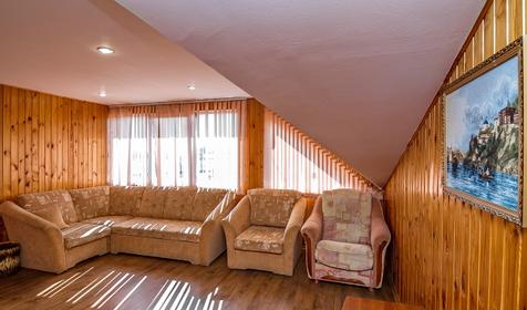 Двухкомнатный номер. Гостевой дом "Борнео", г. Сочи, Адлерский р-н