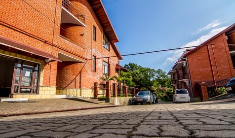 Отель-пансионаа Пенаты, г. Сочи, Лазаревский район, п. Лоо