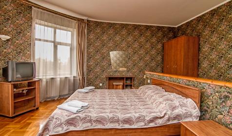 Двухкомнатный номер отеля-пансионата Пенаты, г. Сочи, Лазаревский район, п. Лоо