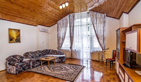 Двухкомнатный номер отеля-пансионата Пенаты, г. Сочи, Лазаревский район, п. Лоо