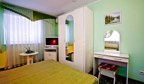 Двухместный номер, мансарда, гостевой дом Мечта, г. Геленджик, с. Дивноморское