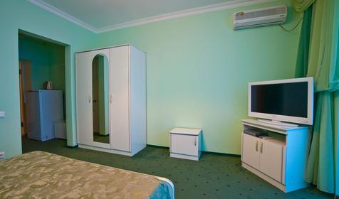 Трехместный номер, гостевой дом Мечта, г. Геленджик, с. Дивноморское