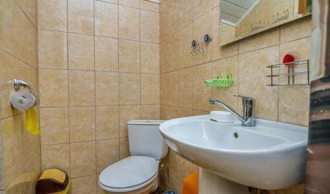 Четырехместный Стандарт двухместный. Гостевой дом по ул. Пролетарская 22, г. Сочи, п. Лазаревское