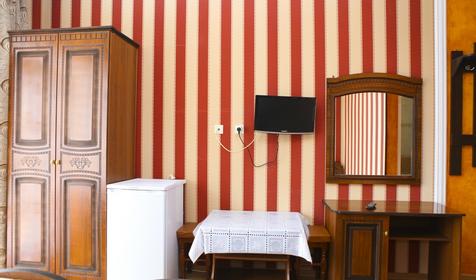 Трехместный стандарт. Гостевой дом Мираж; г. Сочи, Адлерский р-н