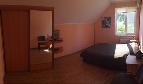 Коттедж Кипарис, Южная Озереевка