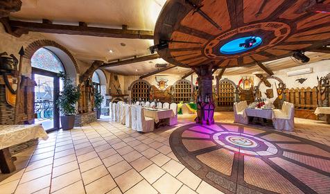 Ресторан Камелот. Премьер-отель, г. Краснодар