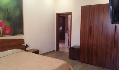 Полулюкс. Гостевой дом Шоколад, г. Геленджик, Голубая бухта