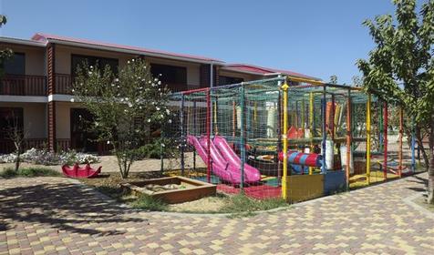 Детская площадка. Гостевой дом Фламинго, Темрюкский район, ст. Голубицкая