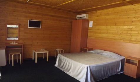 Четырехместный номер гостевого дома Фламинго, Темрюкский район, ст. Голубицкая