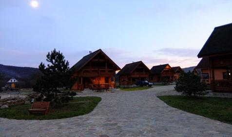 Туристический комплекс Белая река, Майкопский район, ст. Даховская