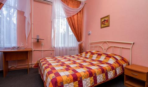 Семейный номер. Гостиница Сосновая роща. Краснодар
