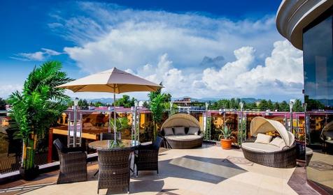 Shine House (Шайн Хаус)