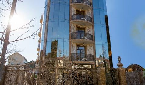 Shine House (Шайн Хаус)