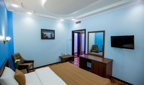 Shine House (Шайн Хаус)