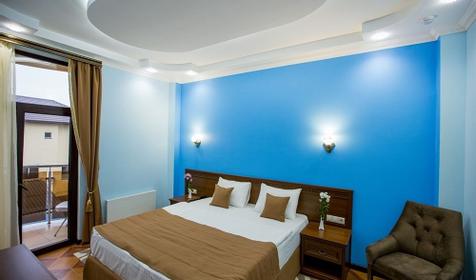 Shine House (Шайн Хаус)