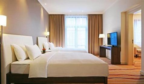 Отель Courtyard by Marriott Sochi (Кортъярд Марриот Сочи). Сочи, Красная Поляна