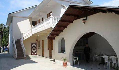 Гостевой дом Lazur Guest House (Лазурь), Сочи, Адлер