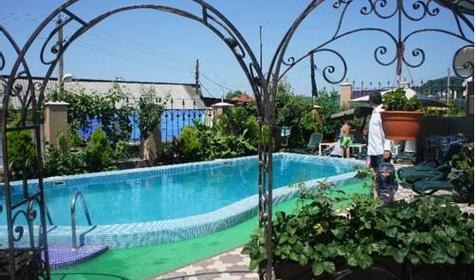 МиЛоо Family Resort Hotel