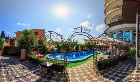 МиЛоо Family Resort Hotel