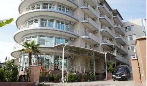 МиЛоо Family Resort Hotel