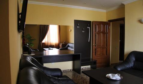 Marton Turgeneva Отель