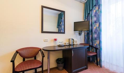 Двухместный улучшенный номер комфорт. Санаторий Горячий Ключ, г. Горячий Ключ