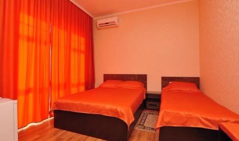 Трехместный номер Стандарт. Гостевой дом Гермес, г. Горячий Ключ