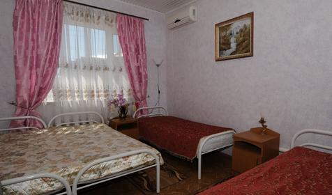 Четырехместный номер Стандарт. Гостевой дом Галина, Темрюкский р-н, ст. Голубицкая