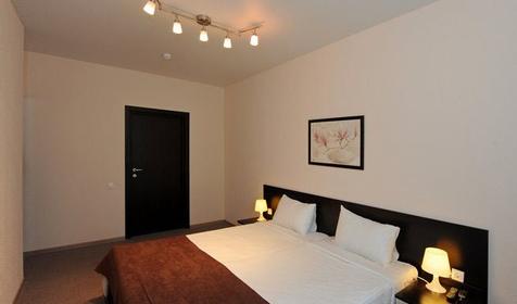 Двухкомнатный номер. Отель Бархатные сезоны Александровский сад, Сочи, Адлерский район