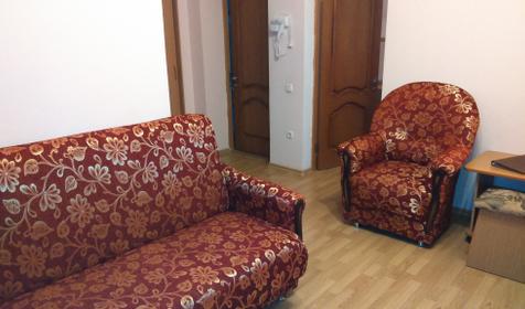 Трехместный двухкомнатный