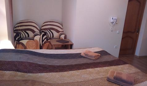 Двухместный с балконом №12