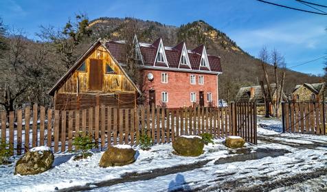 База отдыха "У Абдулаха", р-н Майкопский, с. Хамышки