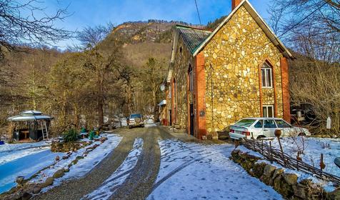 База отдыха "У Абдулаха", р-н Майкопский, с. Хамышки